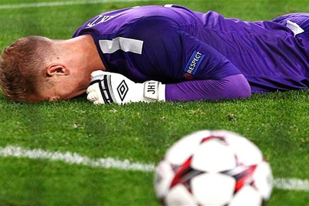 Το πιο αδιανόητο αυτογκόλ που έχετε δει (βίντεο)