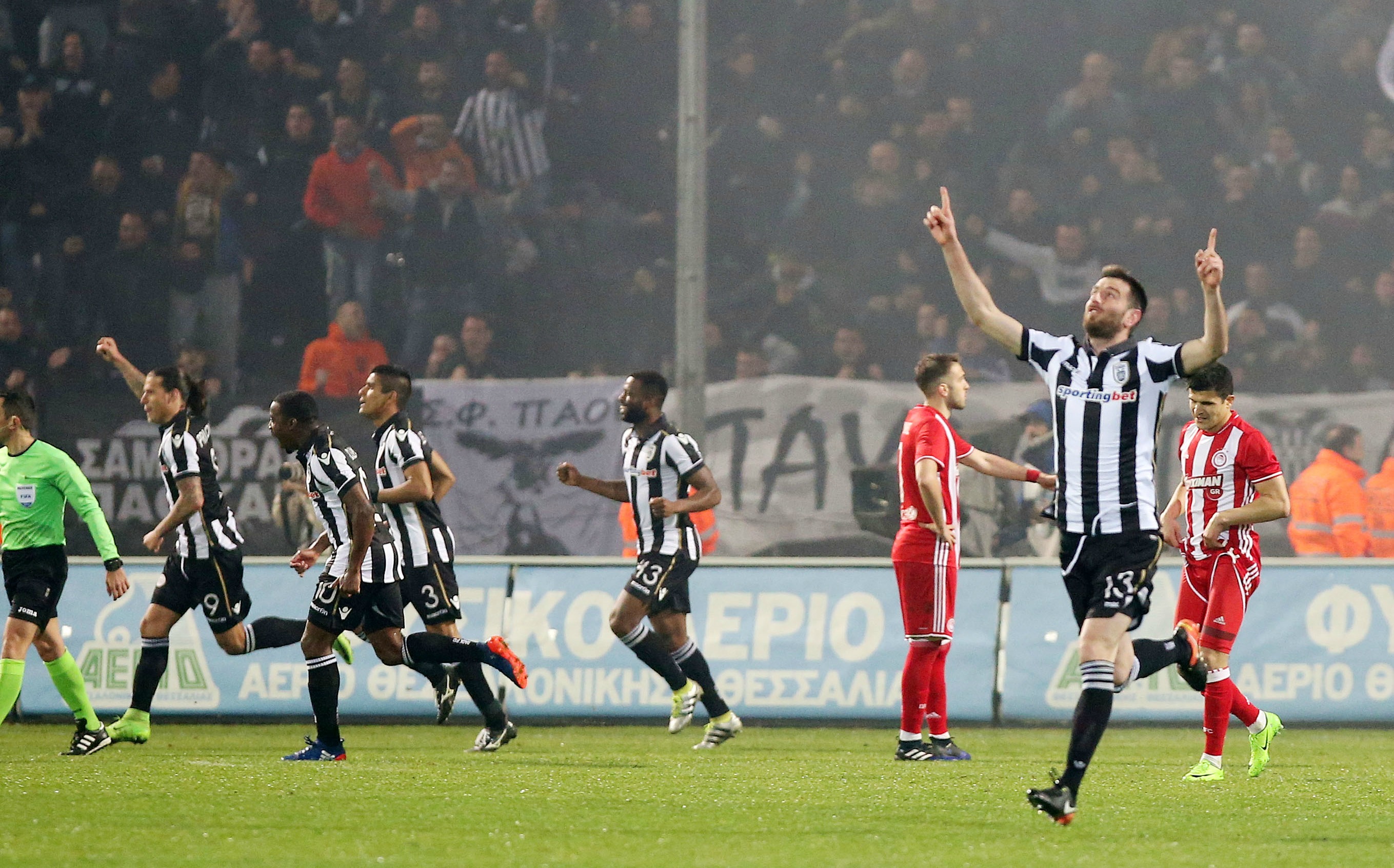 Ποιον παίκτη του ΠΑΟΚ φέρεται να “κλέβει” ο Νταμπίζας