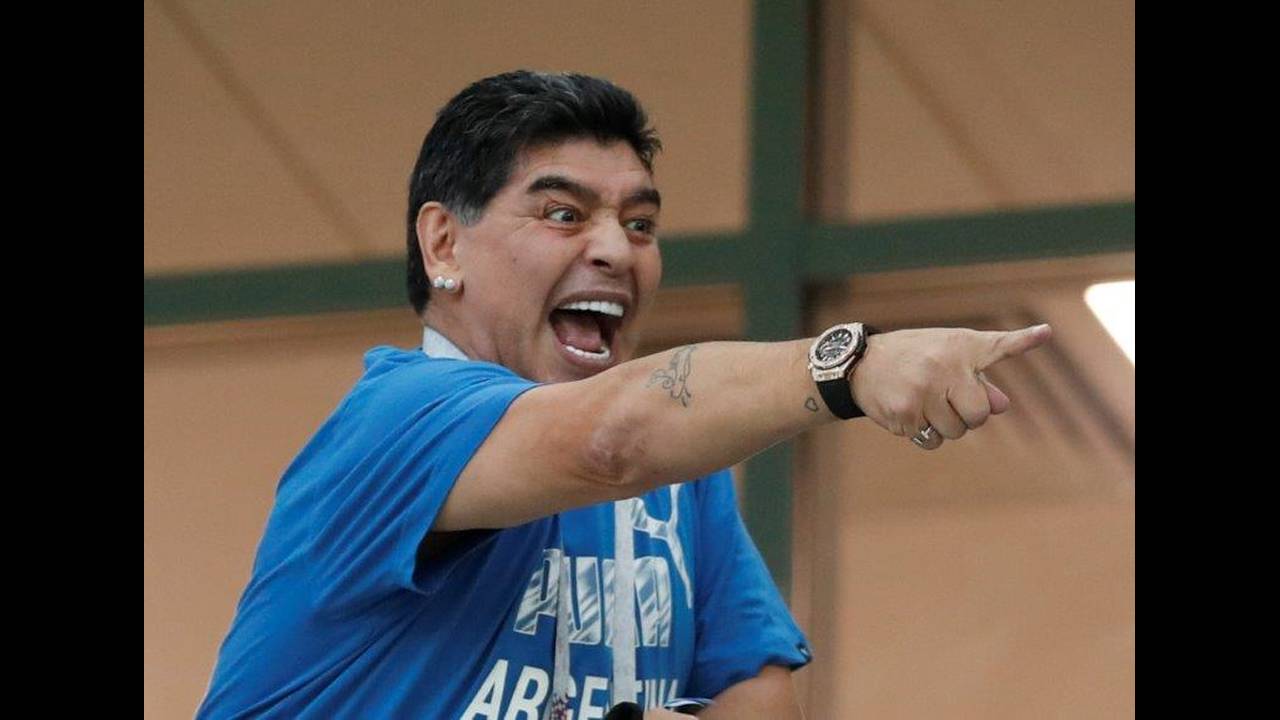 Απίστευτο: Το ποσό που πληρώνει η FIFA τον Μαραντόνα για να δίνει παρών σε αγώνες και η απαγόρευση της εισόδου του