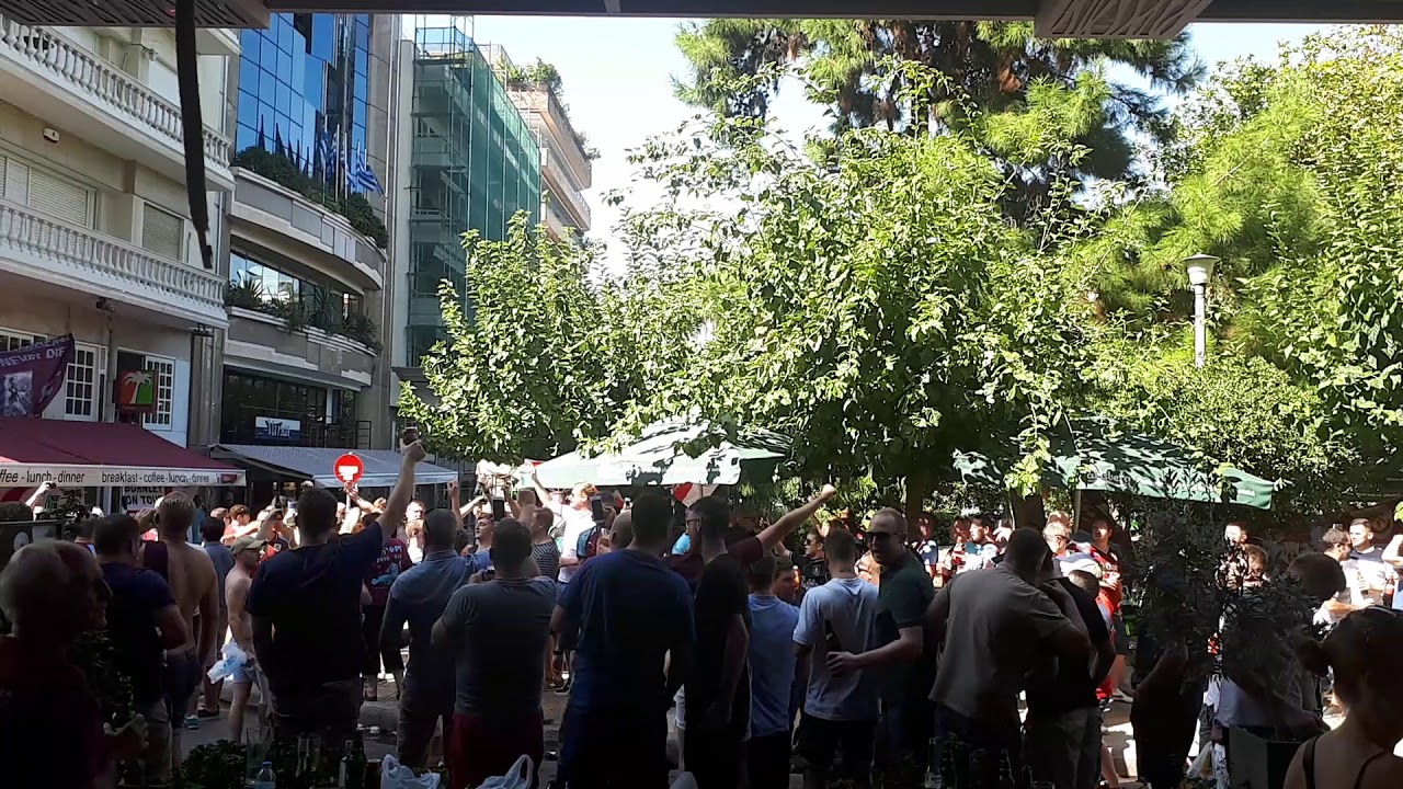 Μπέρνλι: «Πέντε οπαδοί μας τραυματίστηκαν – Ένας μαχαιρώθηκε»