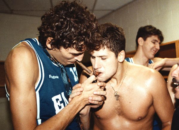 Συναγερμός, φωτιά, αστυνομία: Η άγνωστη περιπέτεια στους αιθέρες με το τσιγάρο Φασούλα-Χριστοδούλου (Ο.Α Ατλάντα 1996)