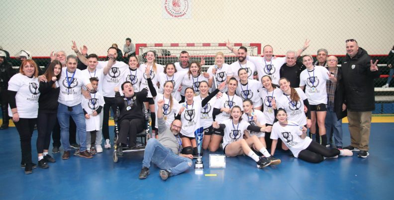 ΠΑΟΚ:Η απονομή του τροπαίου στις Κυπελλούχες