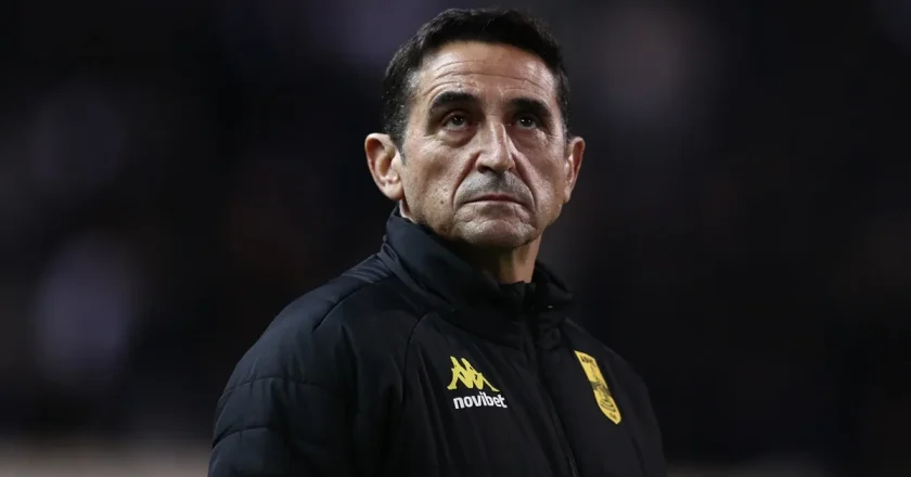 Χιμένεθ: Δεν μας δόθηκε ένα πέναλτι και μια κόκκινη κάρτα κατά του ΠΑΟΚ